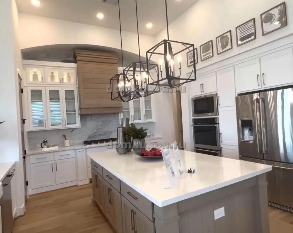 Кухня с островом - Рим